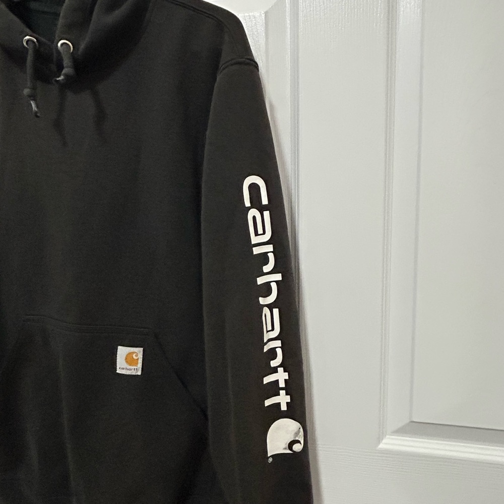 Carhartt Men's Black Pullover Hoodie - Picture 2 of 4